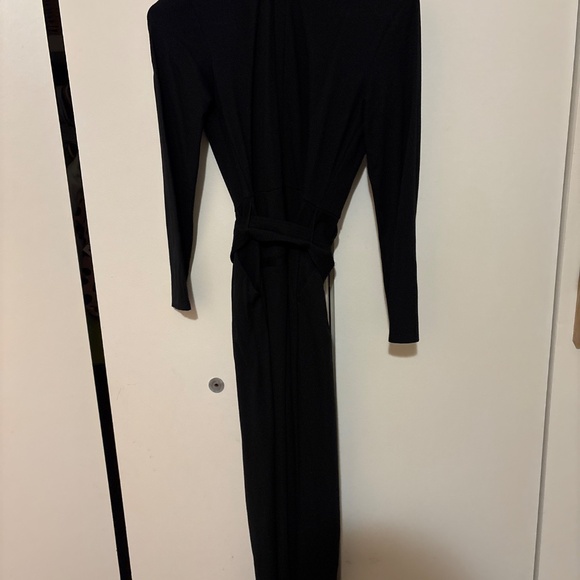 Classic black Express jumpsuit  size 4 - Picture 8 of 10